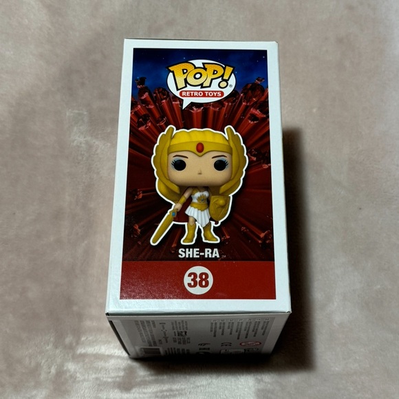 Funko Pop! Retro Classic She-Ra #38 (MOTU) Specialty Series NIB - Picture 6 of 6